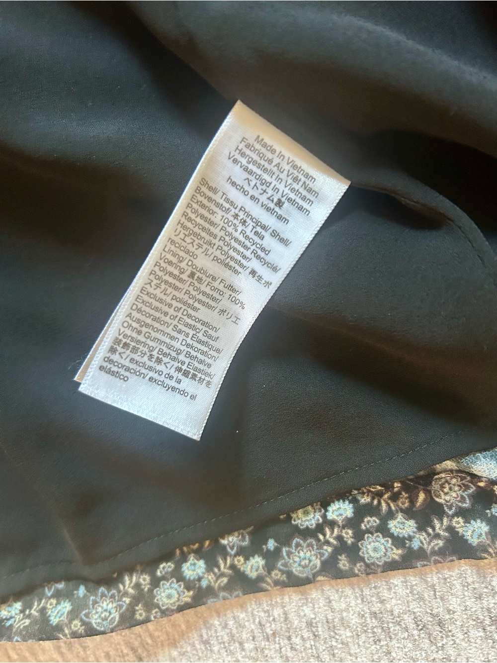 Madewell Semi-Sheer Split-Neck Top - Picture 3 of 3